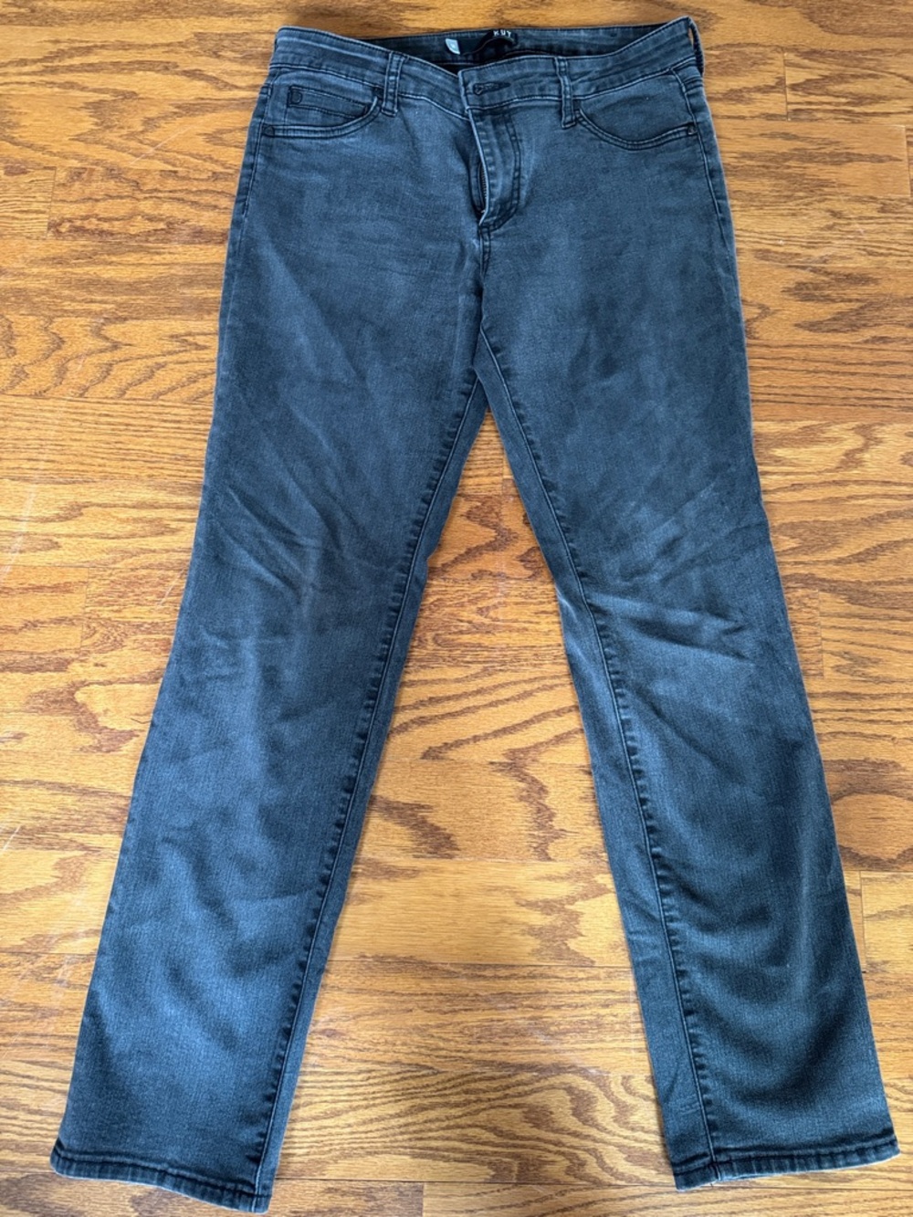 Kut from the Kloth Ladies relaxed fit Straight Jeans in Washed Black